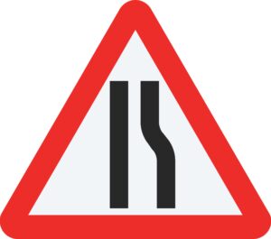 Road Narrow Right Metal Sign, 750mm Triangle